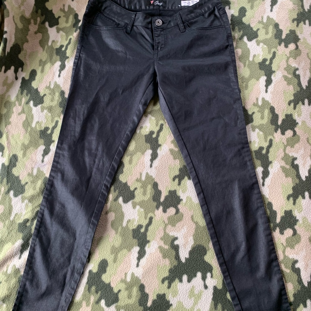 Guess Brand Low rise Jegging, Womans size 29